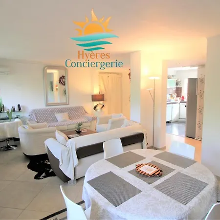 Cosy T3 Renove-Clim/Parking/Hyeres- Plage 10 Min
