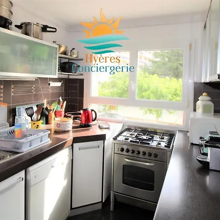 Cosy T3 Renove-Clim/Parking/Hyeres- Plage 10 Min